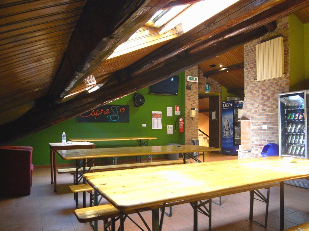 Hostel California Milan Luaran gambar