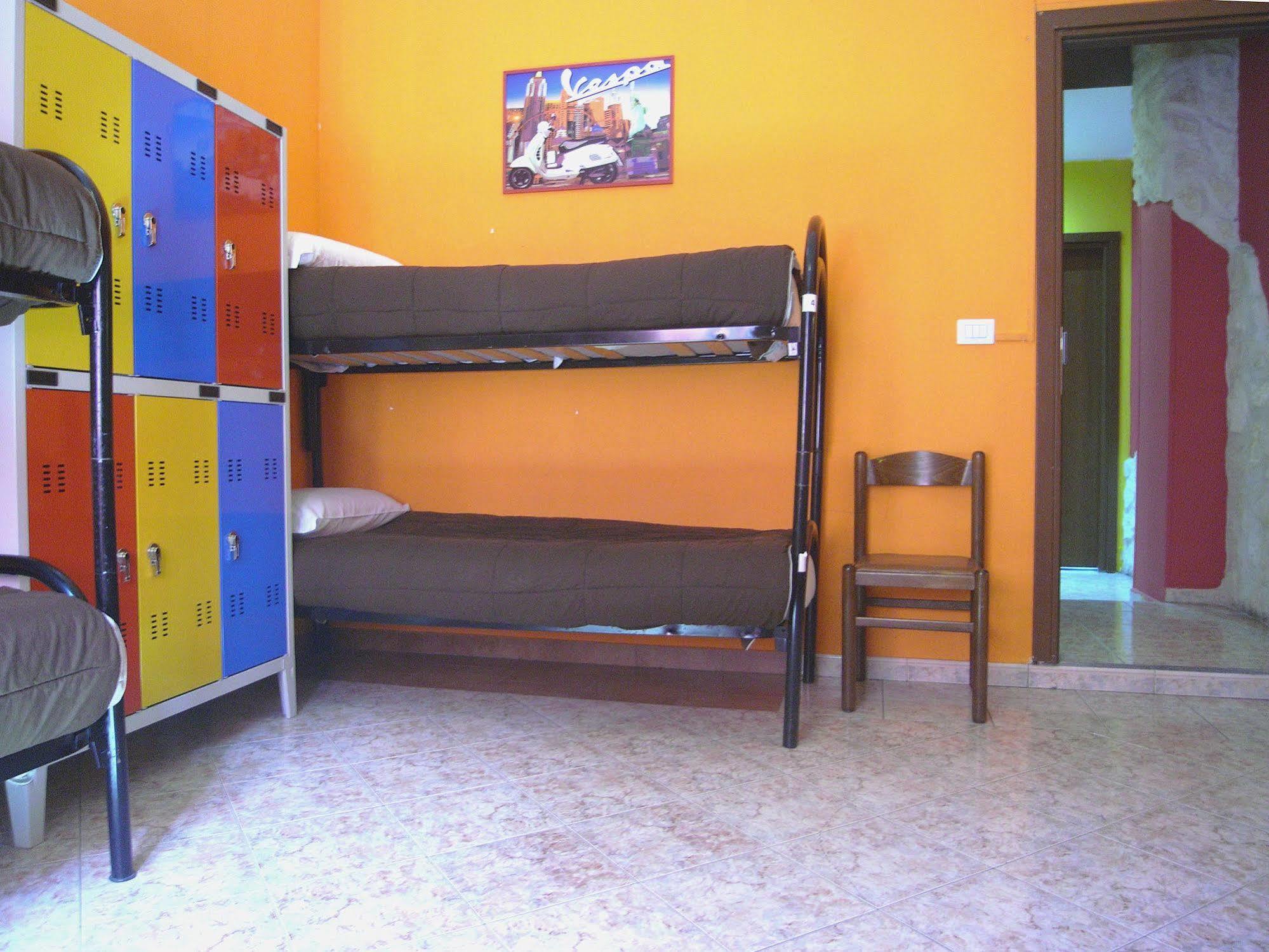 Hostel California Milan Luaran gambar