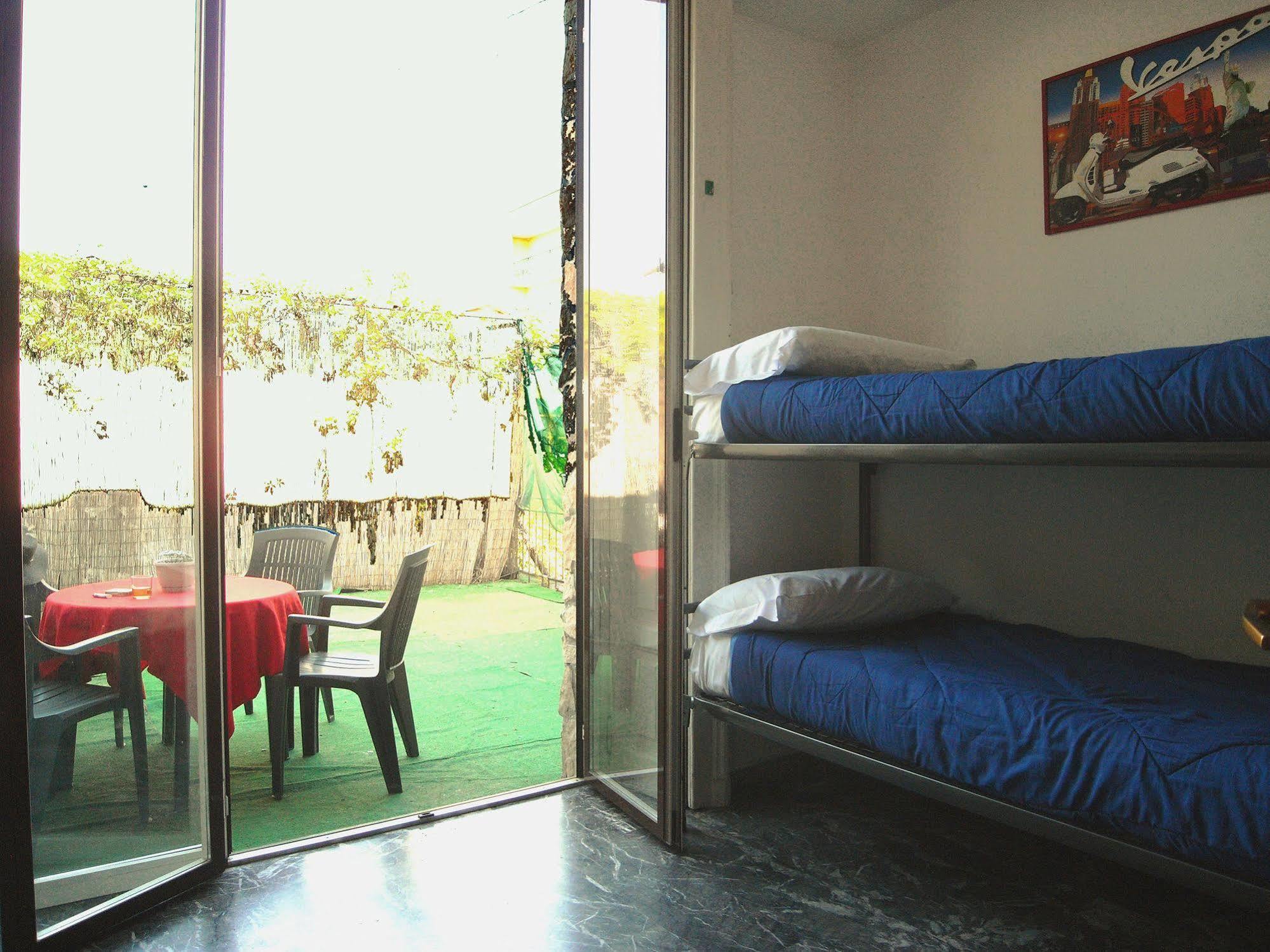 Hostel California Milan Luaran gambar