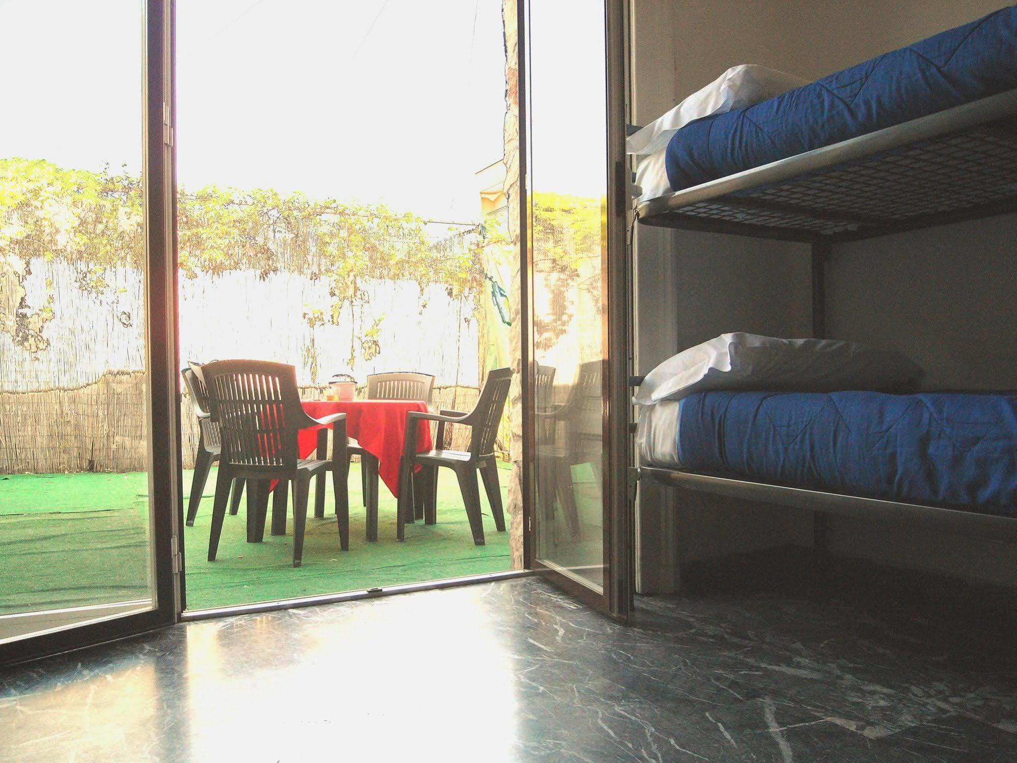 Hostel California Milan Luaran gambar